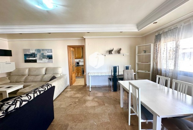 Tweedehands - Appartement / flat -
Torrevieja