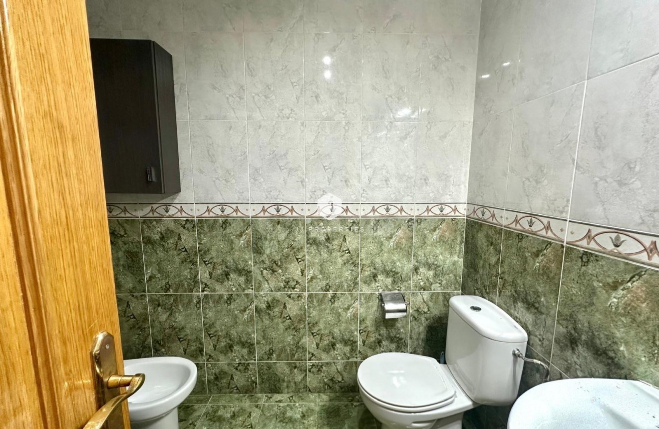Tweedehands - Appartement / flat -
Torrevieja