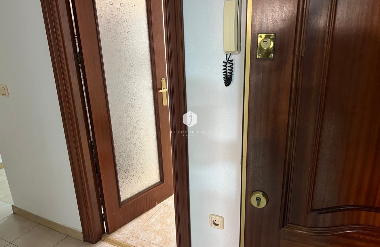 Aus zweiter Hand - Wohnung -
Torrevieja - Playa del Cura