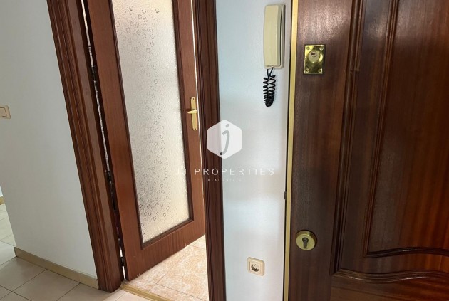 Aus zweiter Hand - Wohnung -
Torrevieja - Playa del Cura