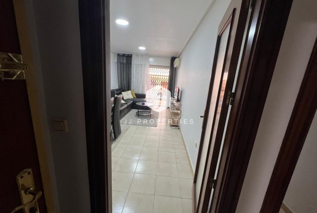 Aus zweiter Hand - Wohnung -
Torrevieja - Playa del Cura