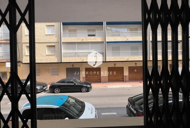 Aus zweiter Hand - Wohnung -
Torrevieja - Playa del Cura