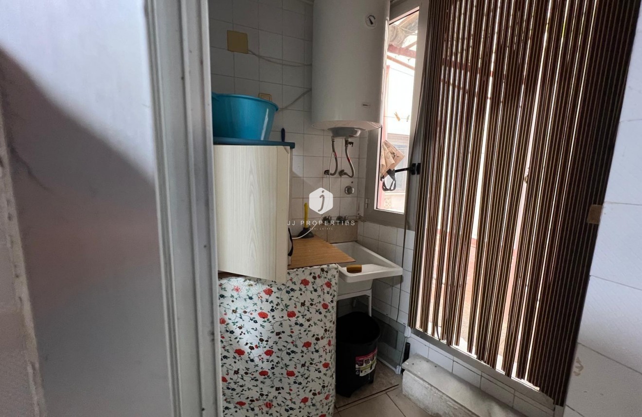 Aus zweiter Hand - Wohnung -
Torrevieja - Playa del Cura