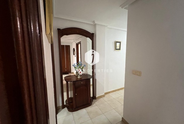 Aus zweiter Hand - Wohnung -
Torrevieja - Playa del Cura
