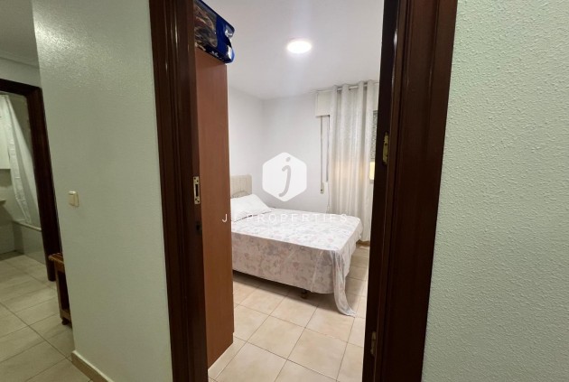 Aus zweiter Hand - Wohnung -
Torrevieja - Playa del Cura