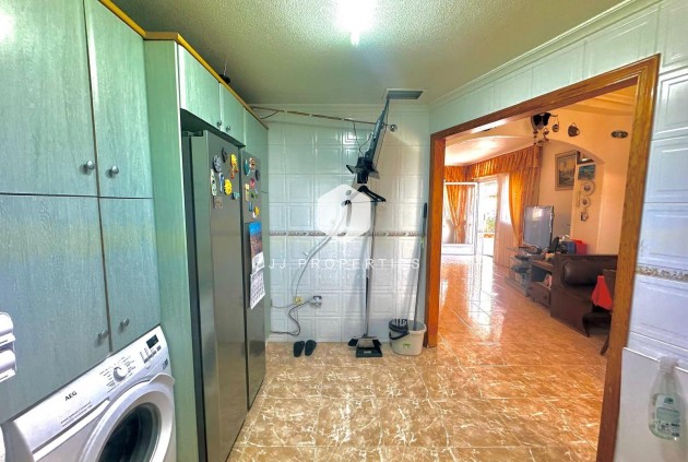 Aus zweiter Hand - Wohnung -
Torrevieja - Playa del Cura