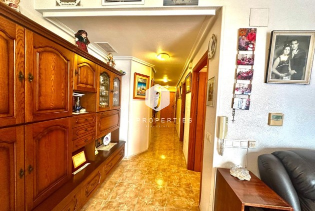 Aus zweiter Hand - Wohnung -
Torrevieja - Playa del Cura
