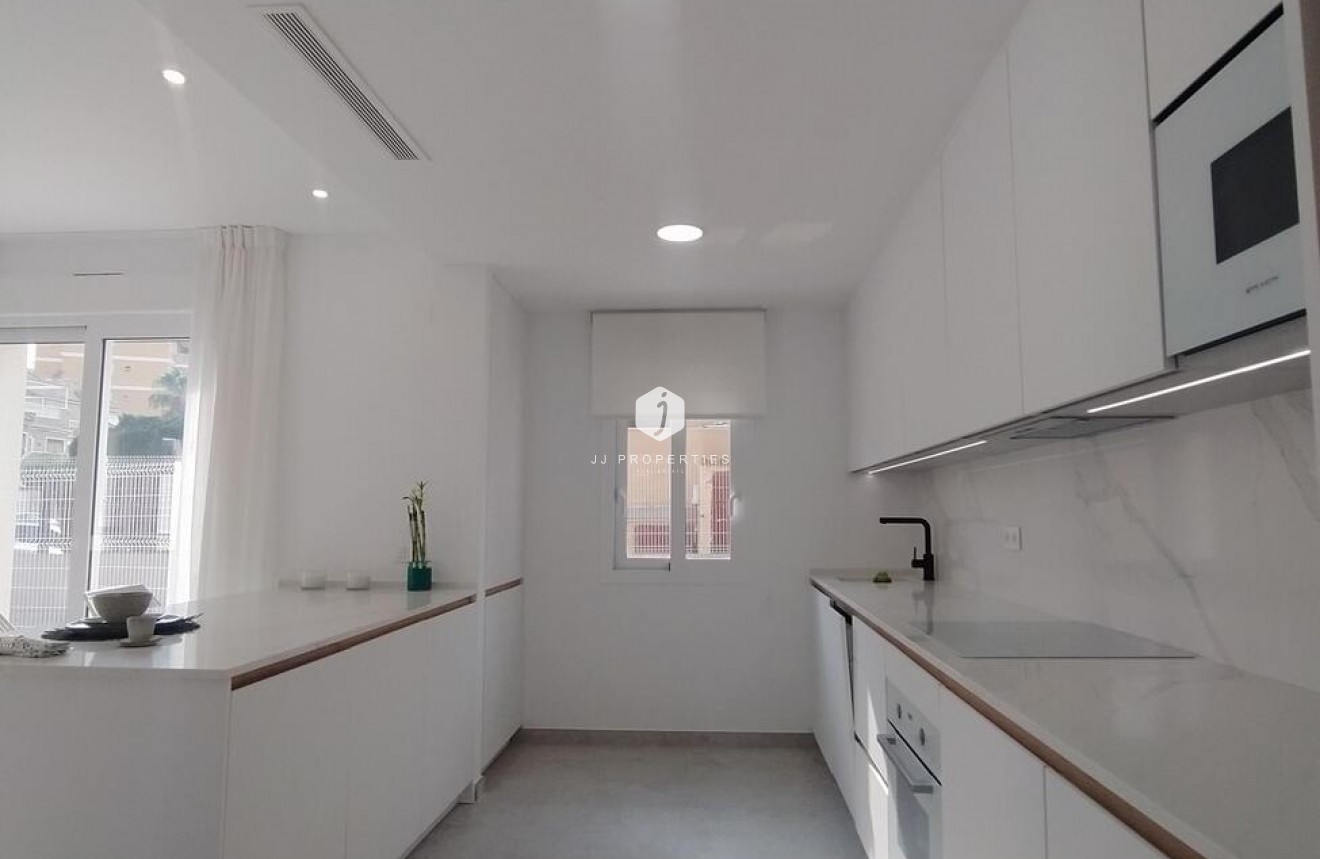 Aus zweiter Hand - Wohnung -
Torrevieja - Torreblanca
