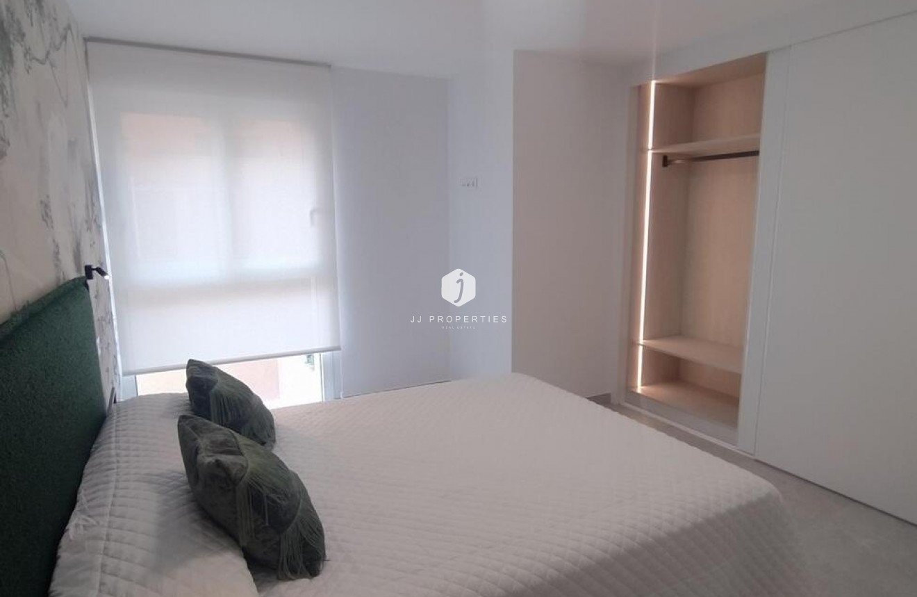 Aus zweiter Hand - Wohnung -
Torrevieja - Torreblanca