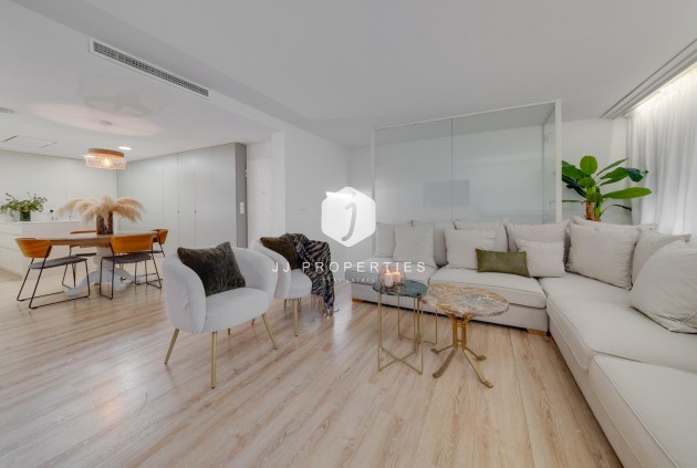 Aus zweiter Hand - Wohnung -
Torrevieja - Playa del Cura