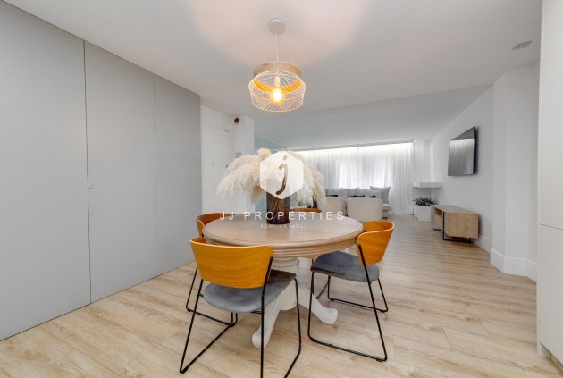 Aus zweiter Hand - Wohnung -
Torrevieja - Playa del Cura