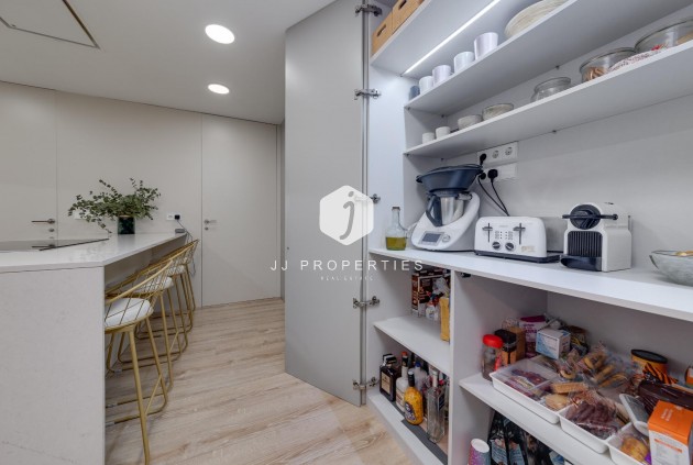 Aus zweiter Hand - Wohnung -
Torrevieja - Playa del Cura