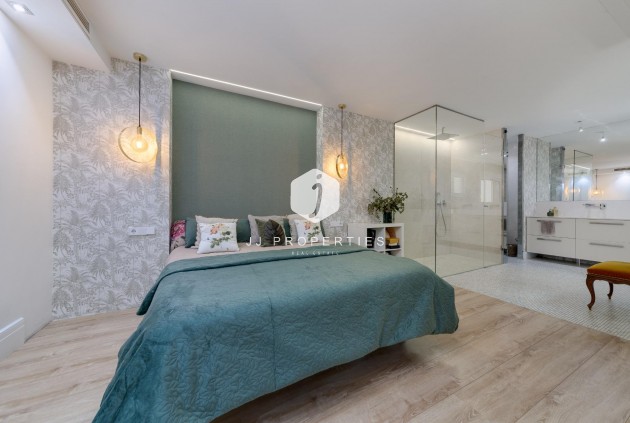 Aus zweiter Hand - Wohnung -
Torrevieja - Playa del Cura
