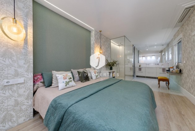 Aus zweiter Hand - Wohnung -
Torrevieja - Playa del Cura