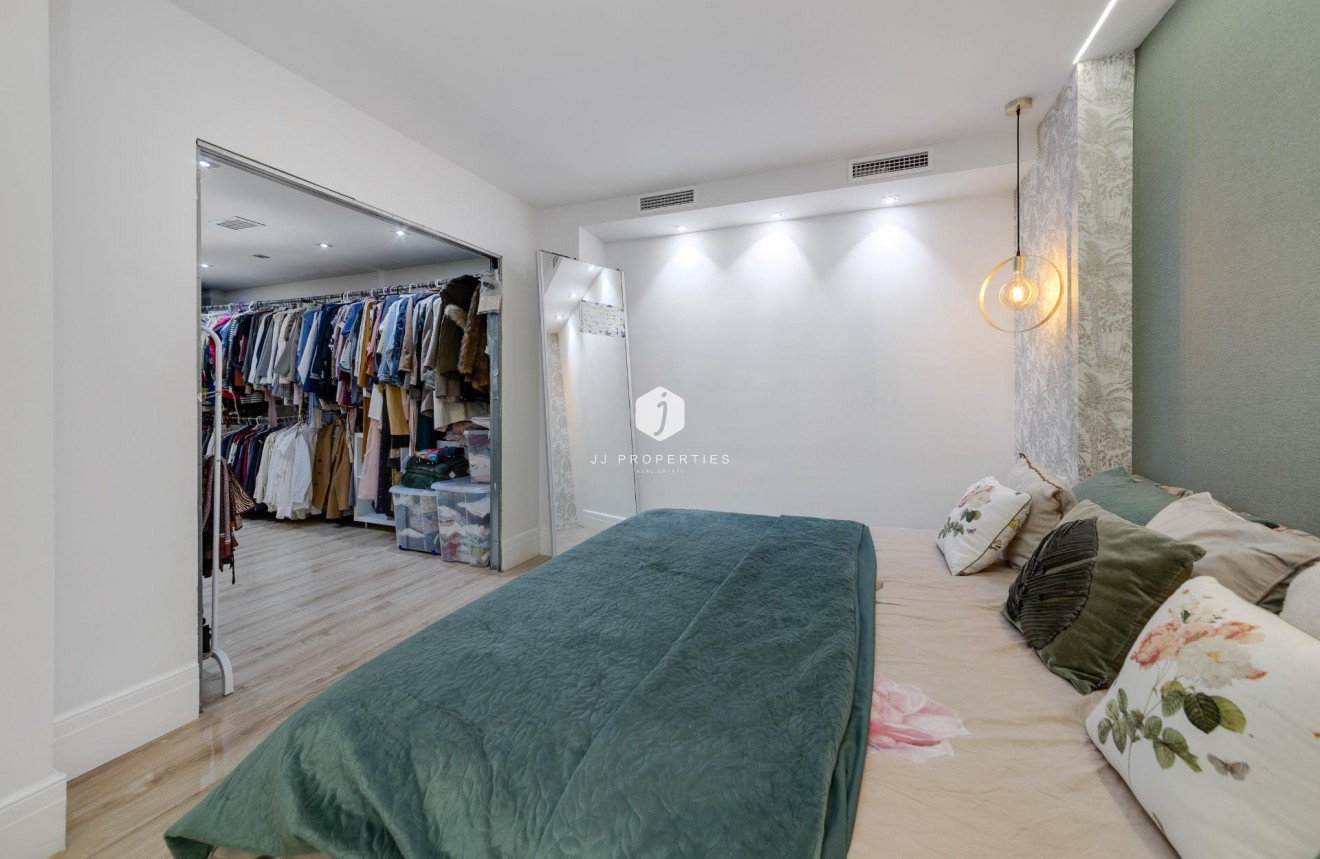 Aus zweiter Hand - Wohnung -
Torrevieja - Playa del Cura
