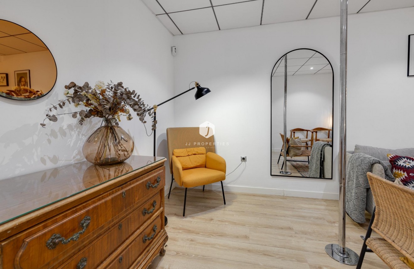 Aus zweiter Hand - Wohnung -
Torrevieja - Playa del Cura