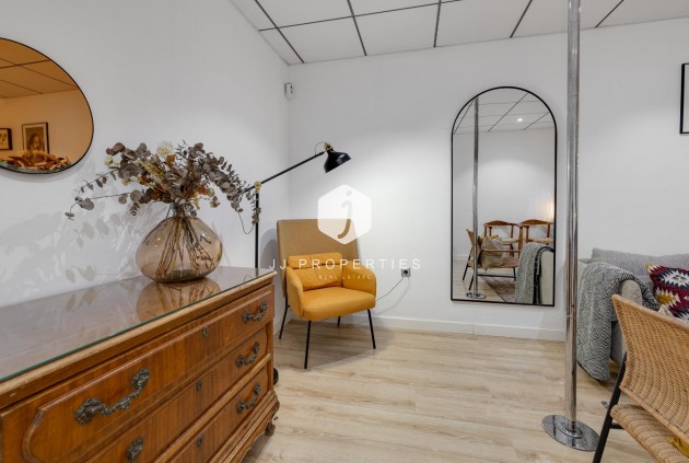 Aus zweiter Hand - Wohnung -
Torrevieja - Playa del Cura