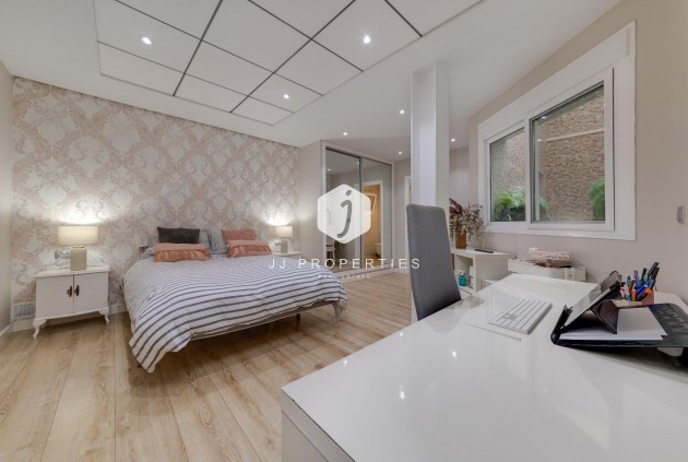 Aus zweiter Hand - Wohnung -
Torrevieja - Playa del Cura