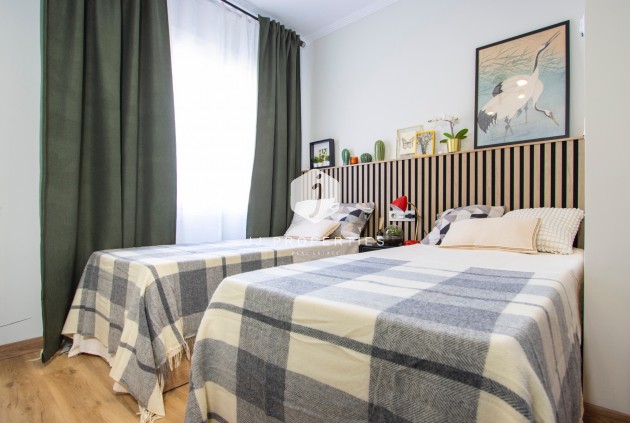Resale - Apartment / flat -
Torrevieja - Costa Blanca