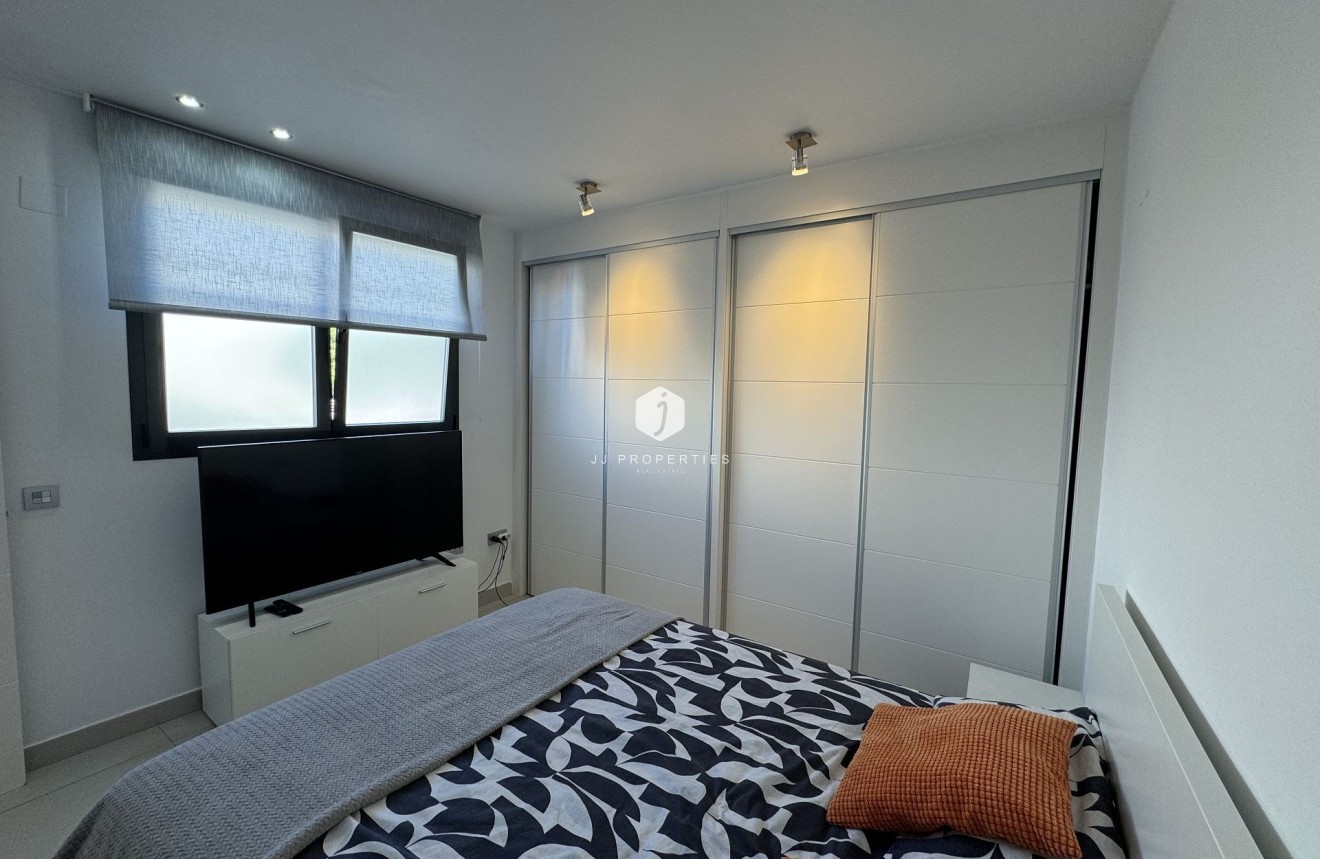 Aus zweiter Hand - Wohnung -
Torrevieja - Costa Blanca