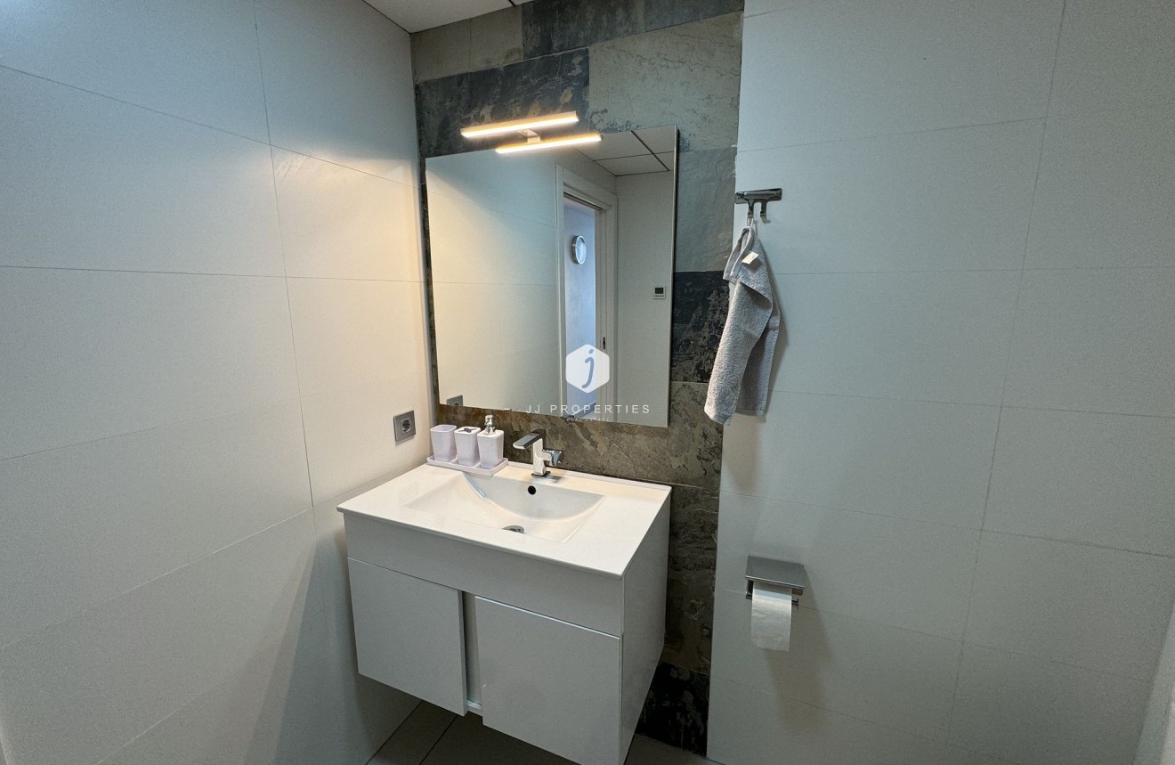 Aus zweiter Hand - Wohnung -
Torrevieja - Costa Blanca