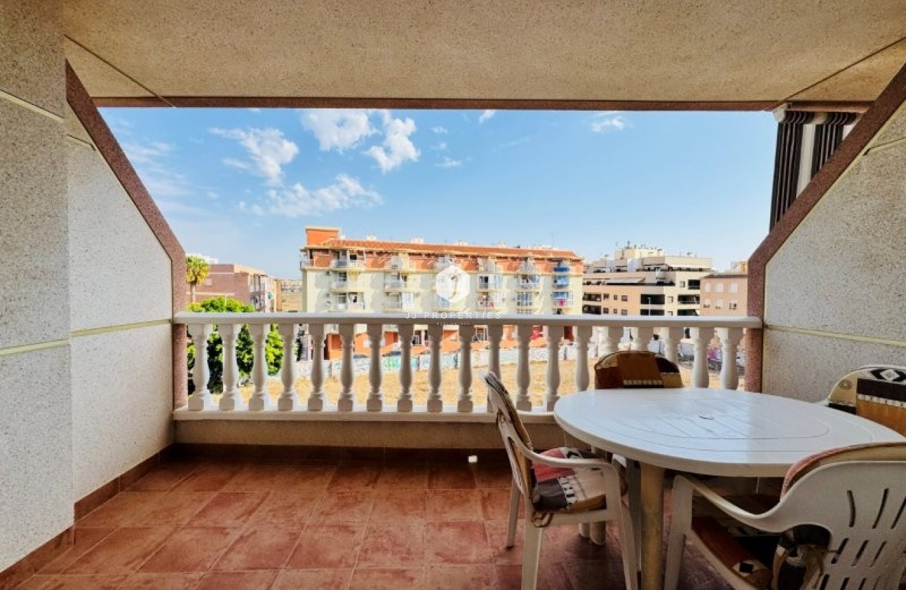 Segunda mano - Apartamento / piso -
La Mata - Costa Blanca