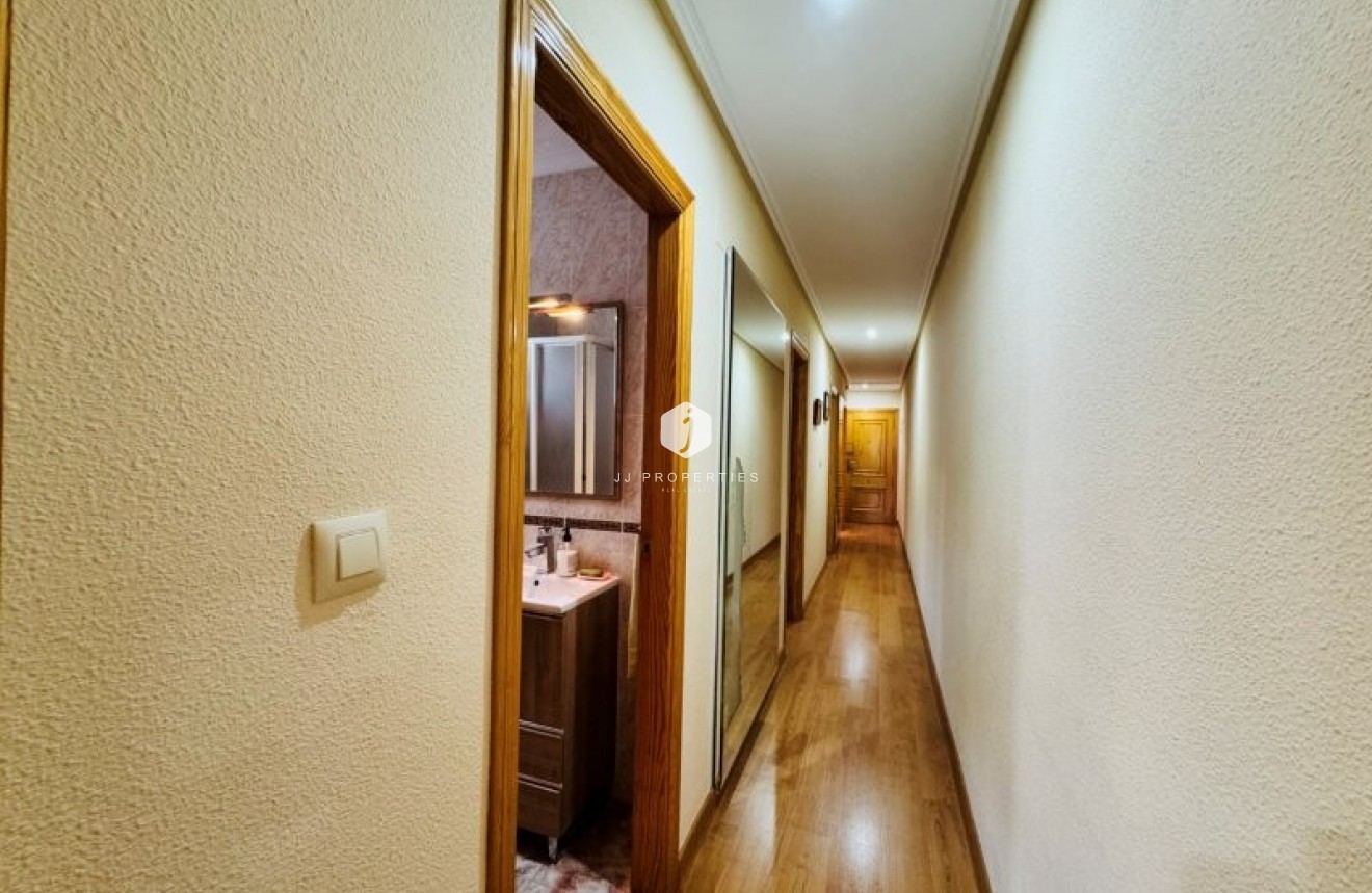 Segunda mano - Apartamento / piso -
La Mata - Costa Blanca