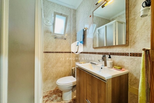 Segunda mano - Apartamento / piso -
La Mata - Costa Blanca
