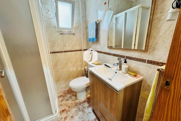 Segunda mano - Apartamento / piso -
La Mata - Costa Blanca