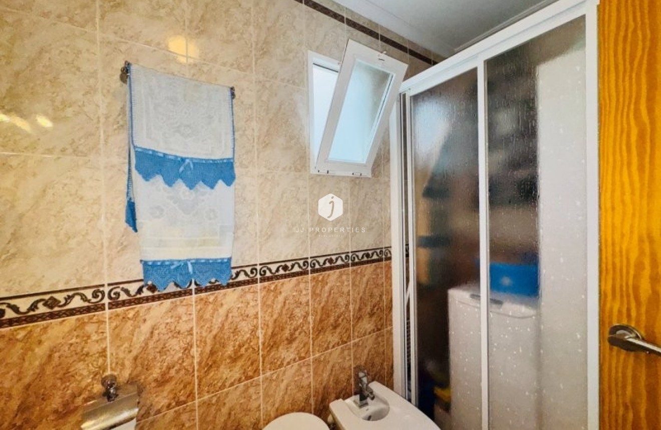 Segunda mano - Apartamento / piso -
La Mata - Costa Blanca