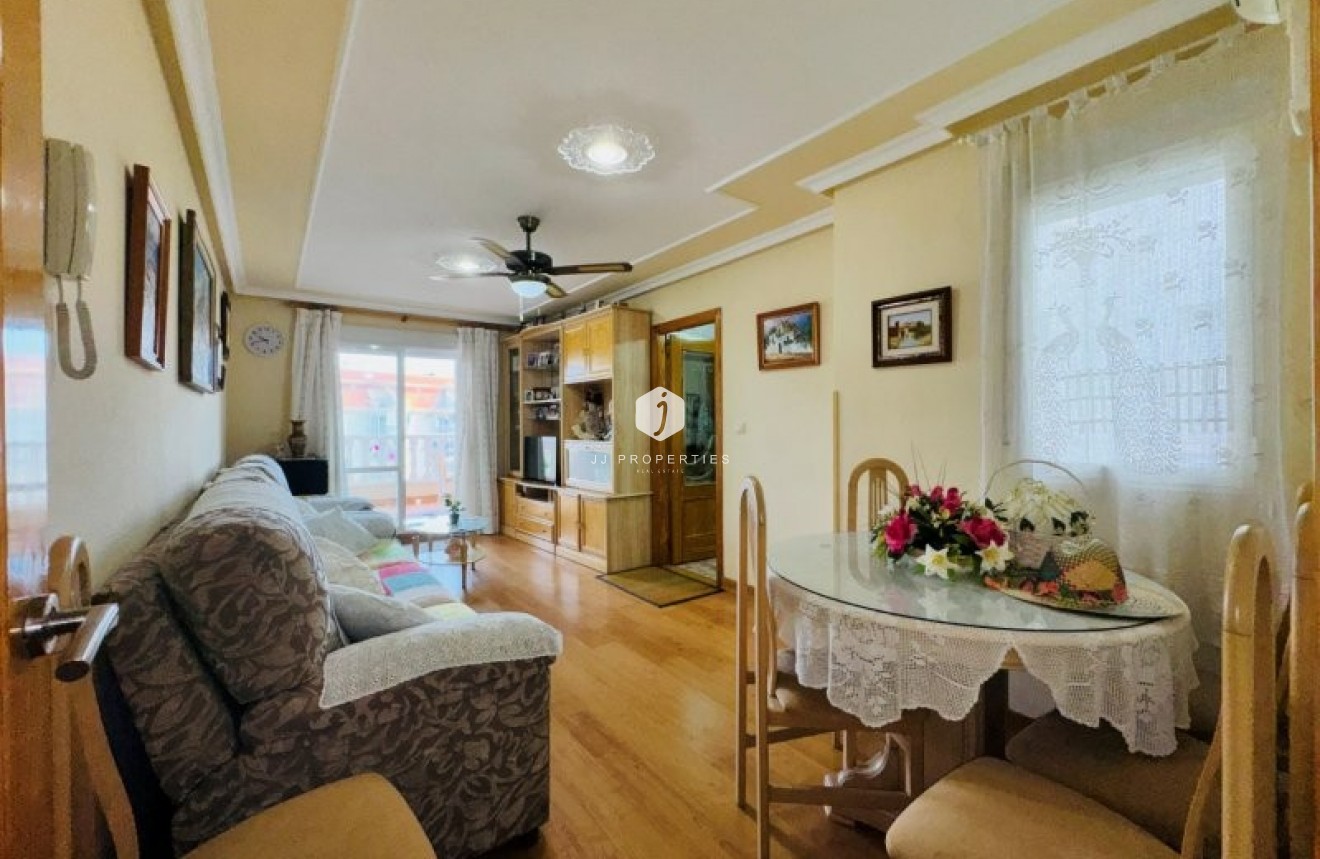 Segunda mano - Apartamento / piso -
La Mata - Costa Blanca