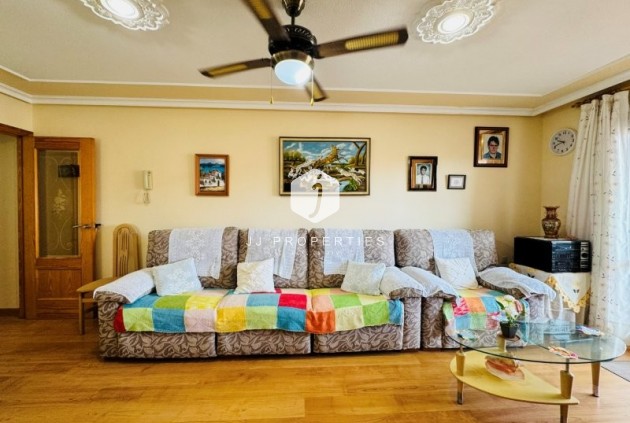 Segunda mano - Apartamento / piso -
La Mata - Costa Blanca