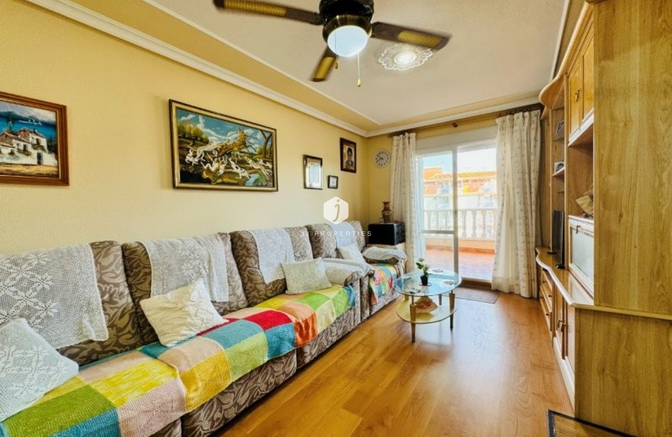 Segunda mano - Apartamento / piso -
La Mata - Costa Blanca