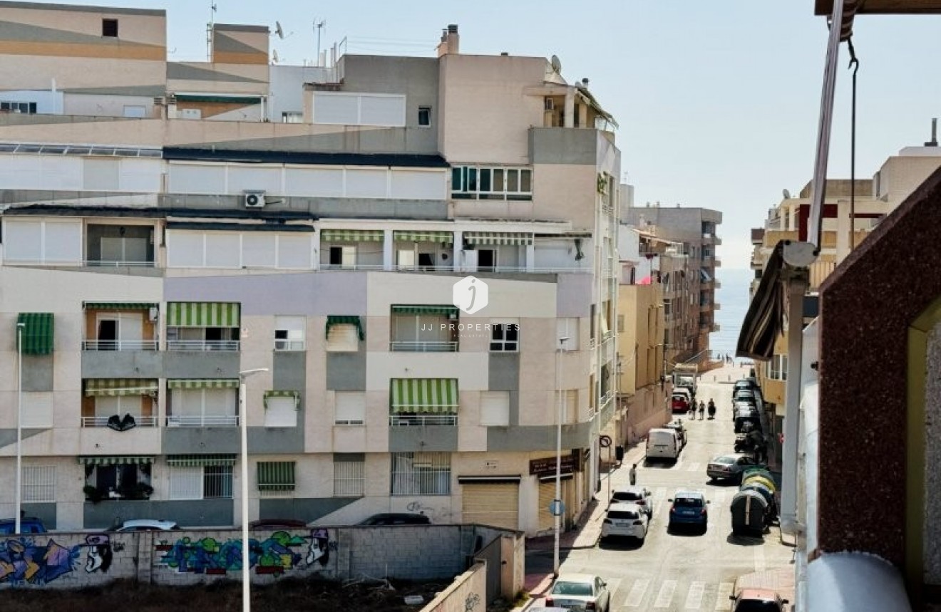 Segunda mano - Apartamento / piso -
La Mata - Costa Blanca
