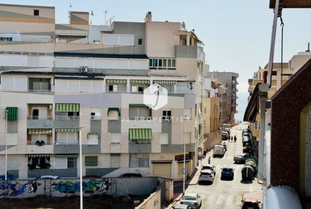Segunda mano - Apartamento / piso -
La Mata - Costa Blanca