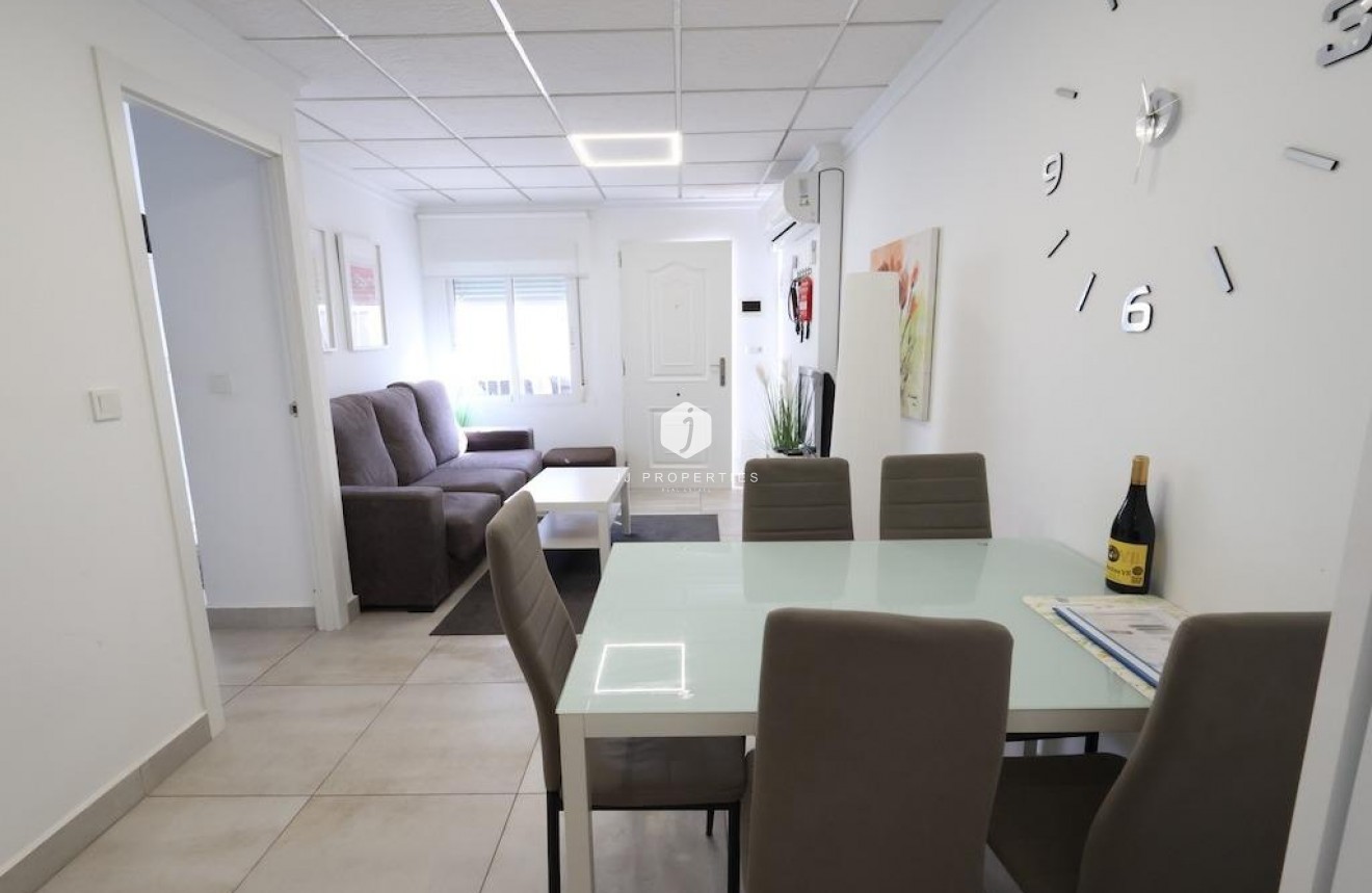 D'occasion - Bungalow -
Torrevieja - Costa Blanca
