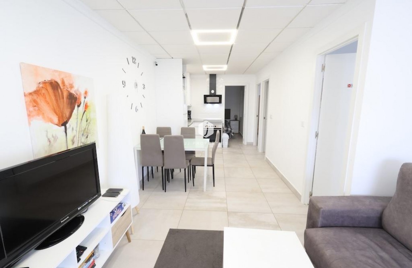 D'occasion - Bungalow -
Torrevieja - Costa Blanca