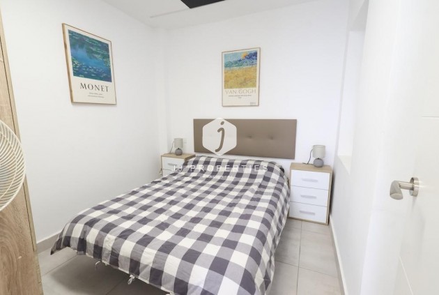 D'occasion - Bungalow -
Torrevieja - Costa Blanca