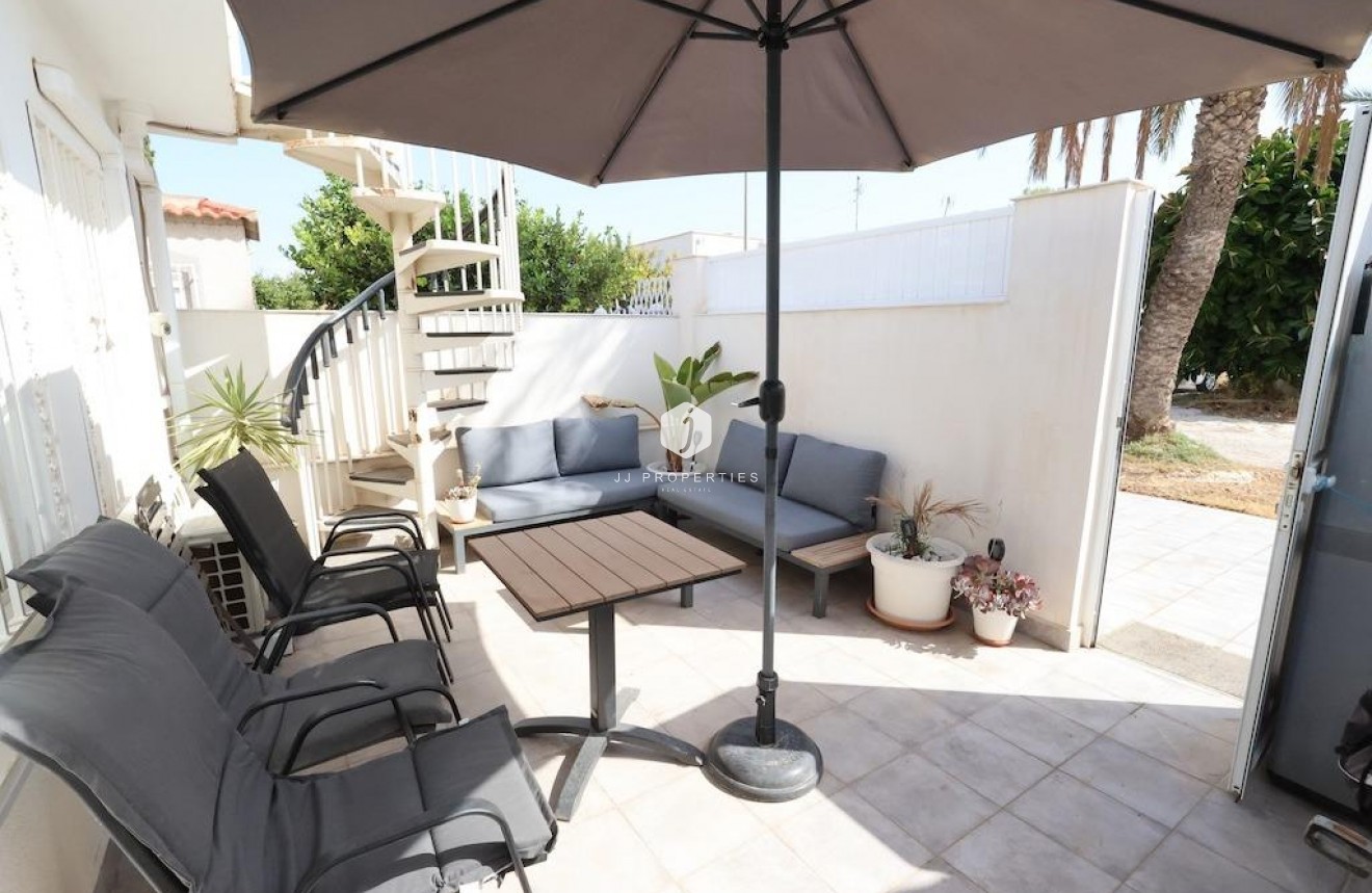 D'occasion - Bungalow -
Torrevieja - Costa Blanca