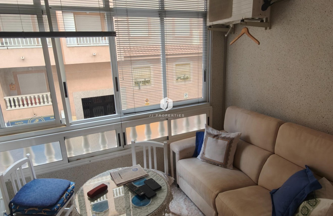Aus zweiter Hand - Wohnung -
Torrevieja - Playa del Cura