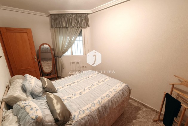 Aus zweiter Hand - Wohnung -
Torrevieja - Playa del Cura