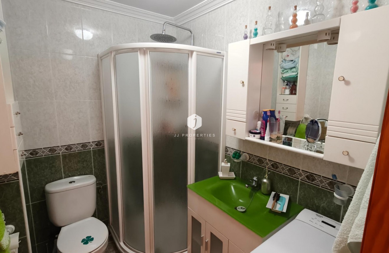 Aus zweiter Hand - Wohnung -
Torrevieja - Playa del Cura