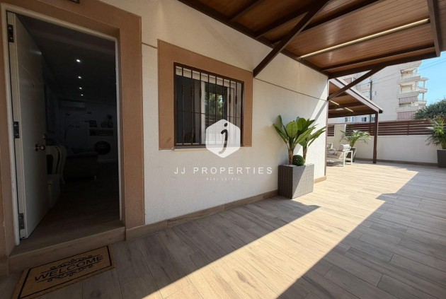 D'occasion - Chalet -
Torrevieja - Nueva Torrevieja