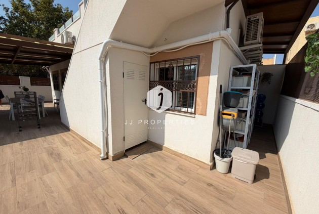 D'occasion - Chalet -
Torrevieja - Nueva Torrevieja