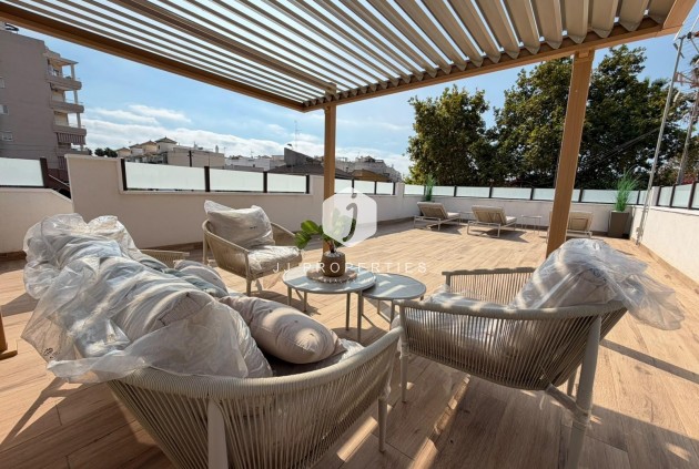 D'occasion - Chalet -
Torrevieja - Nueva Torrevieja