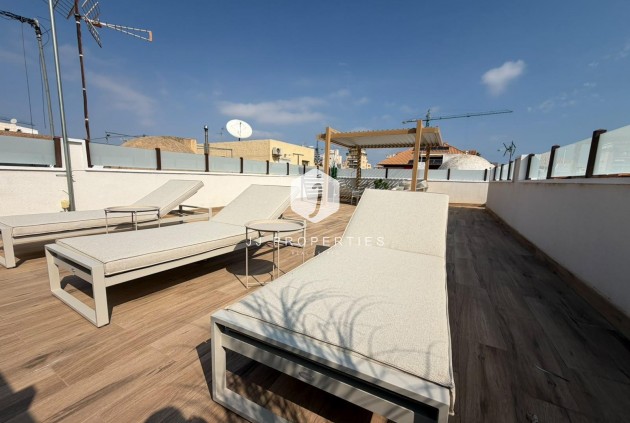 D'occasion - Chalet -
Torrevieja - Nueva Torrevieja