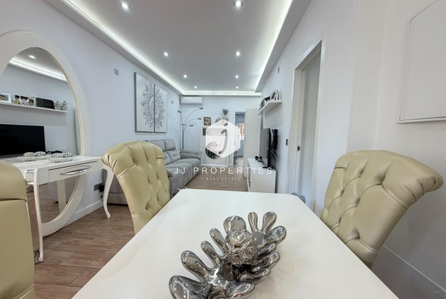 D'occasion - Chalet -
Torrevieja - Nueva Torrevieja
