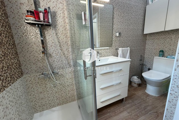 D'occasion - Chalet -
Torrevieja - Nueva Torrevieja