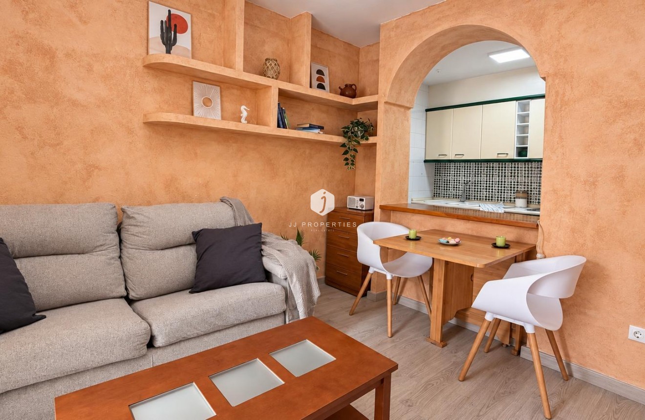 Segunda mano - Apartamento / piso -
Torrevieja - Playa de los Locos