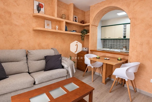 Segunda mano - Apartamento / piso -
Torrevieja - Playa de los Locos